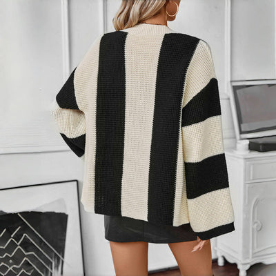 Lässiger gestreifter Strickcardigan