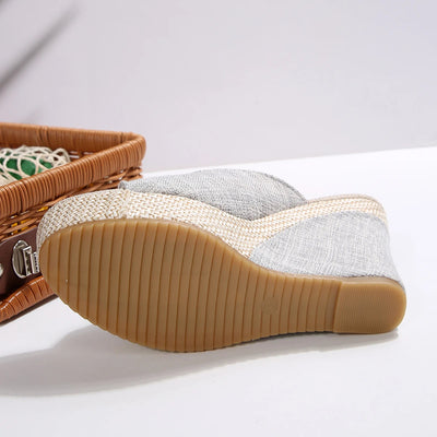 Isla Canvas Wedge Sandale