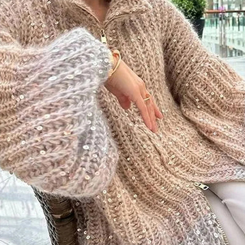 Modischer lässiger Strickcardigan