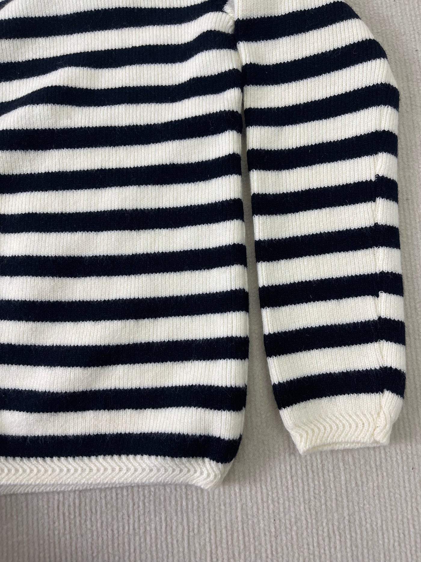 MYLAH | Eleganter gestreifter Cardigan
