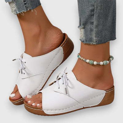 Saskia – Vintage Stil Sandalen