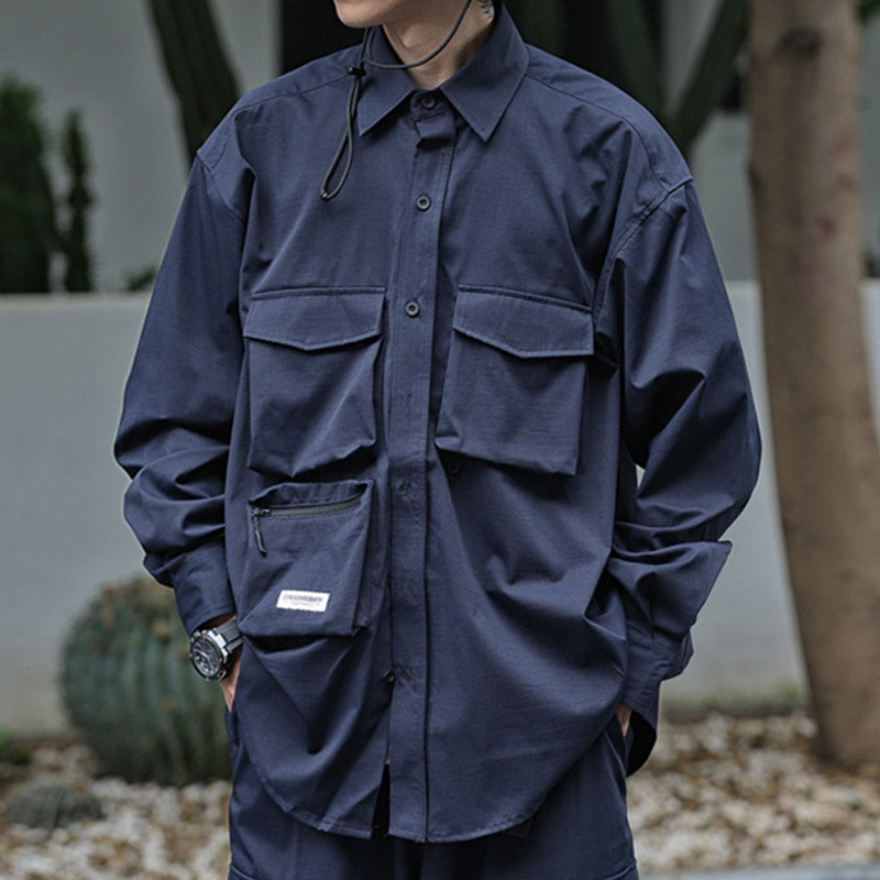 Japanisches lockeres Mehrfach-Taschenhemd