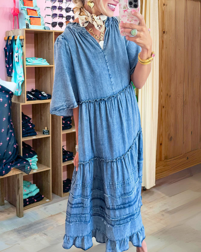 Rüschenschicht Maxi-Kleid aus Denim