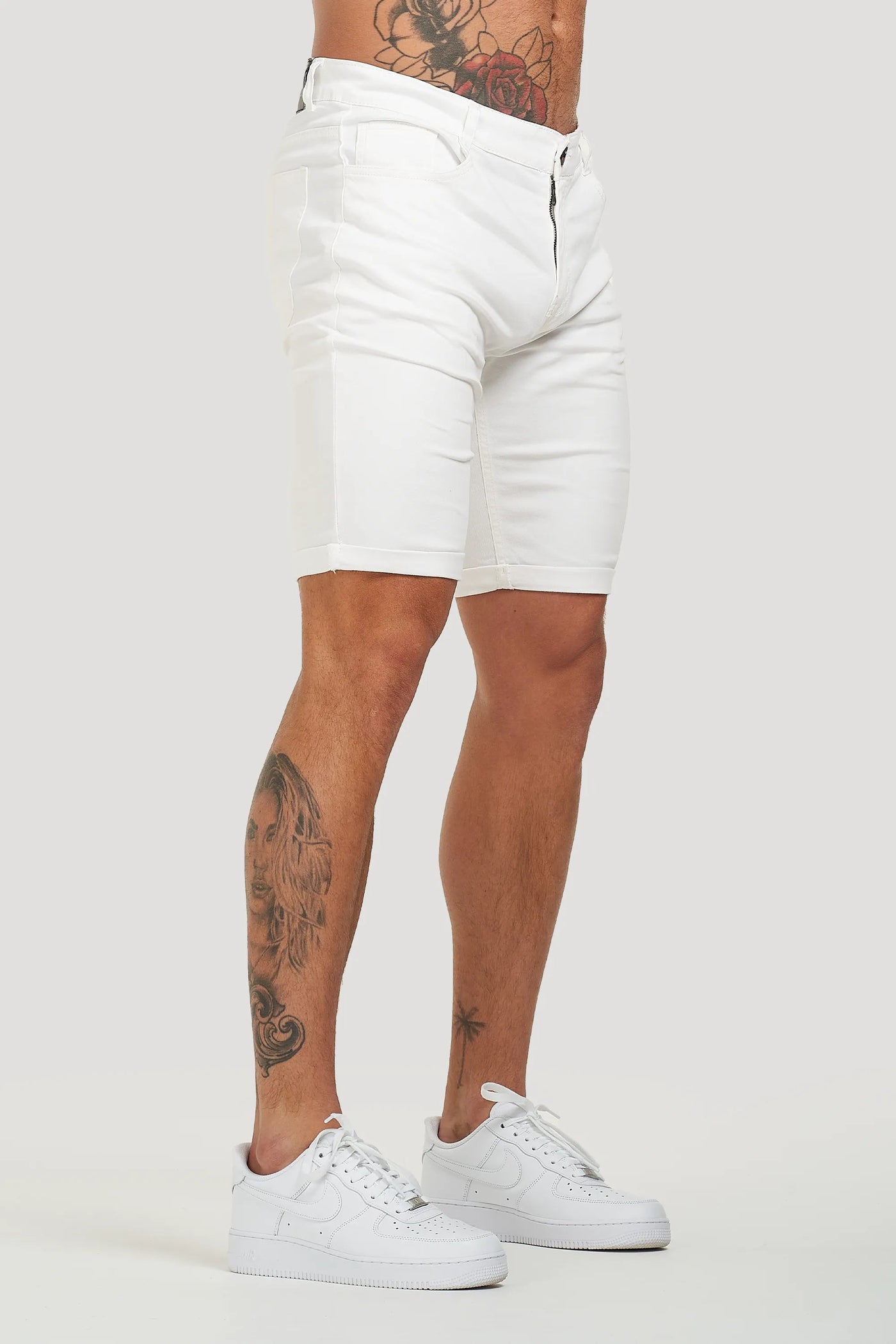 DIE LORENZO SHORTS - WEISS