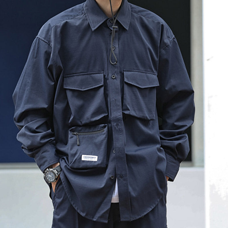 Japanisches lockeres Mehrfach-Taschenhemd