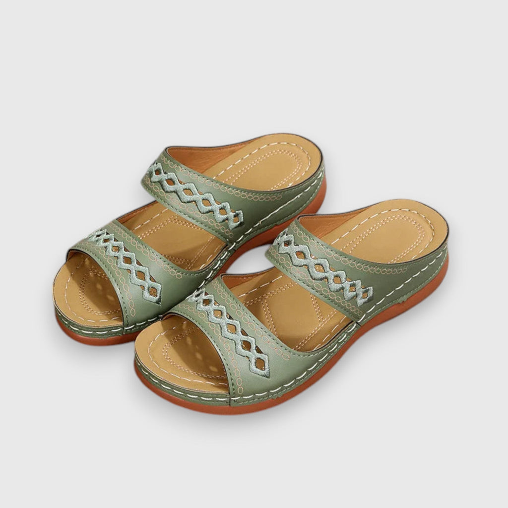 Heidi – Orthopädische Sandalen
