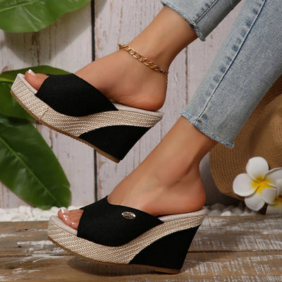Isla Canvas Wedge Sandale