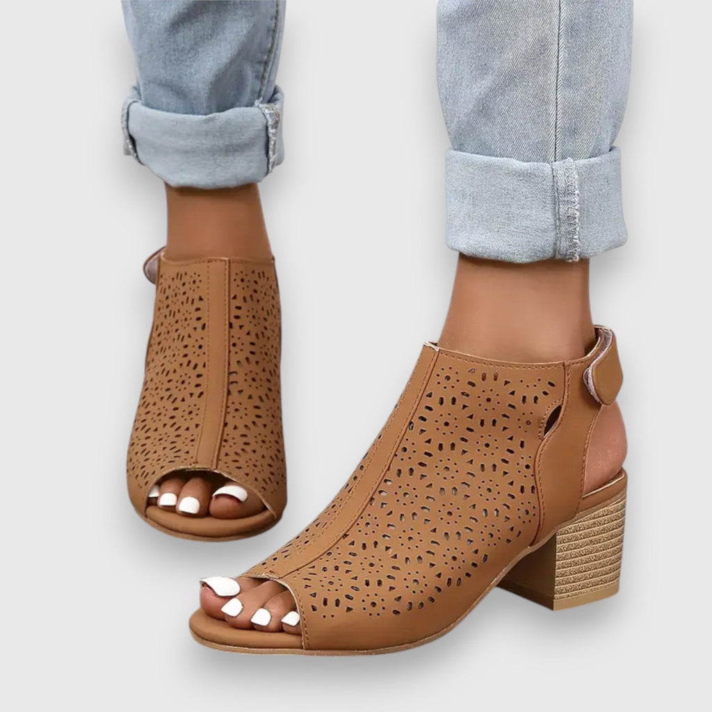 Mira – Sandalen