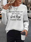 STELLA | Sweatshirt mit auffälligem Buchstabenprint