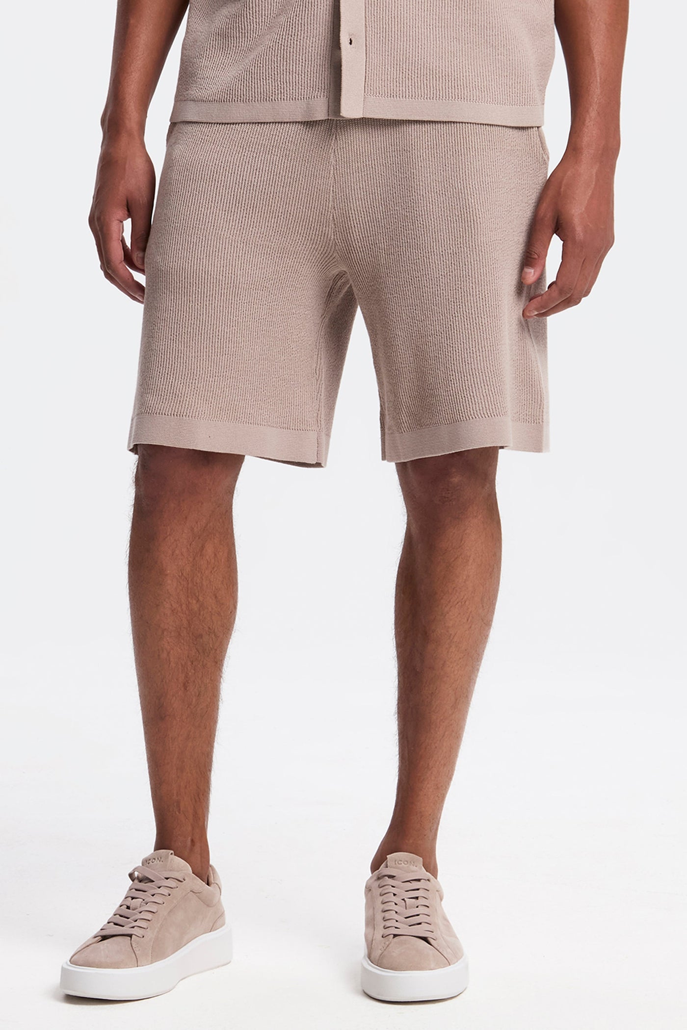 DIE RUSSO GESTRICKTEN SHORTS