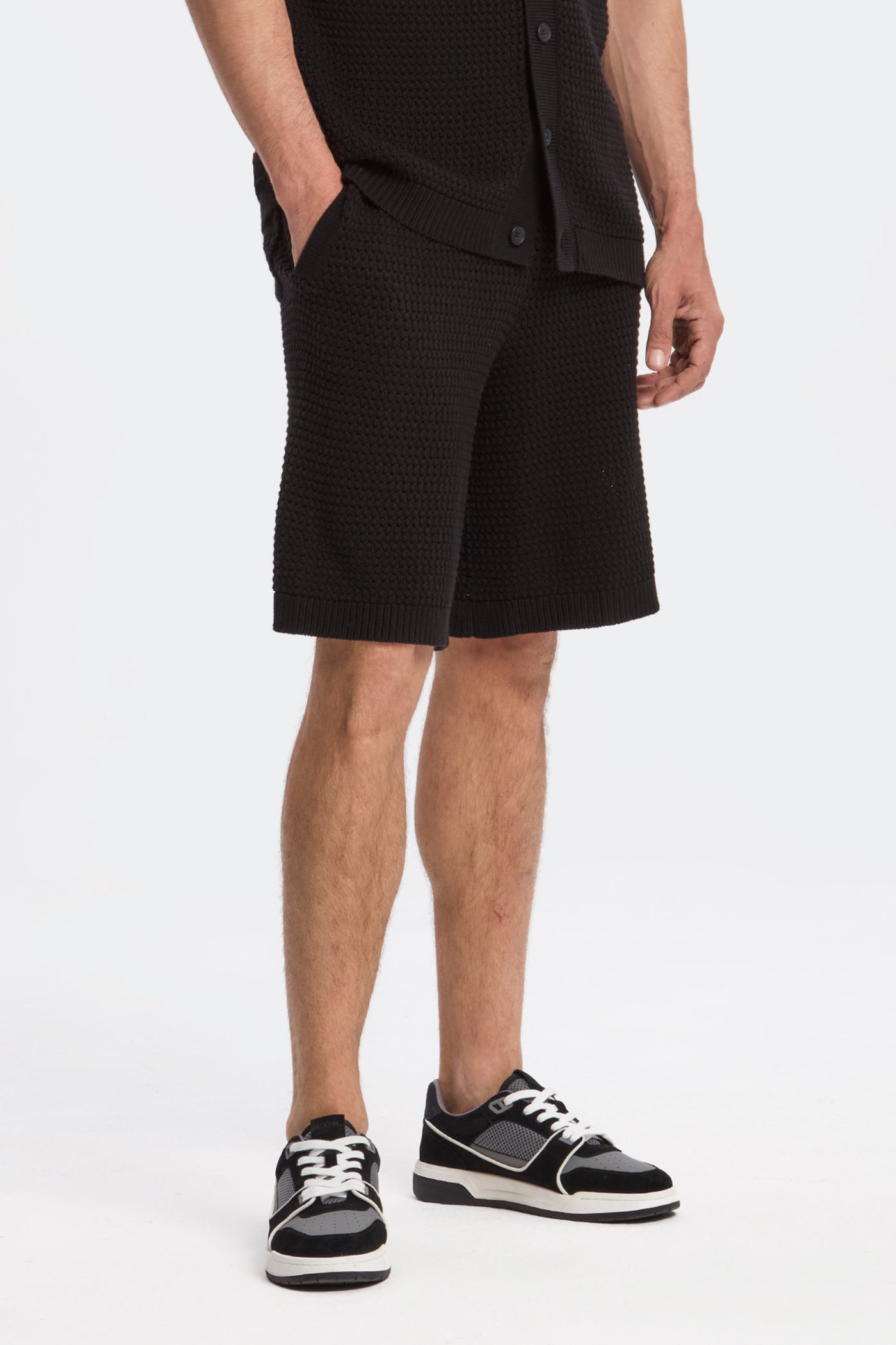 DIE MATESE HÄKELSHORTS