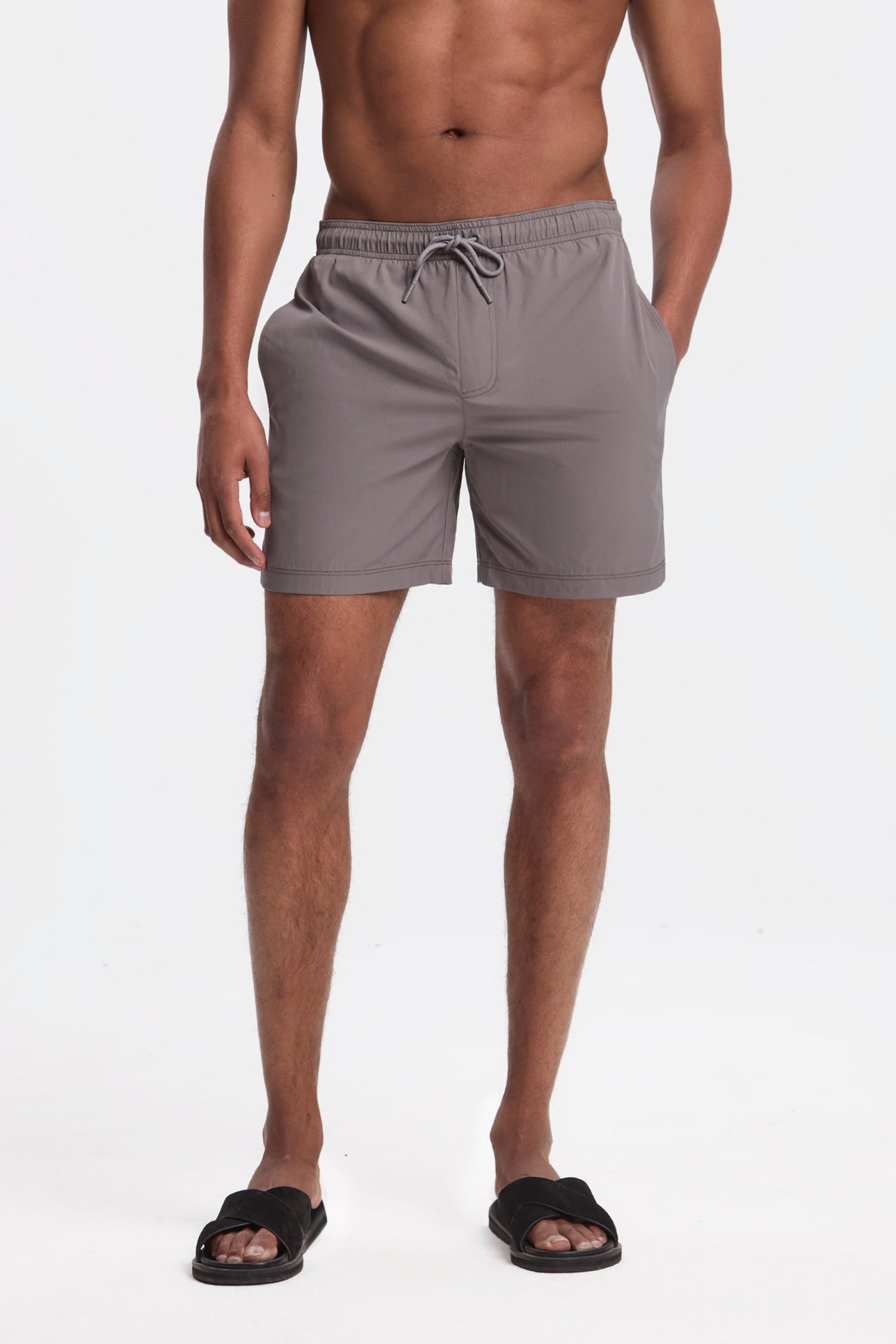 DIE REGULÄREN BADESHORTS