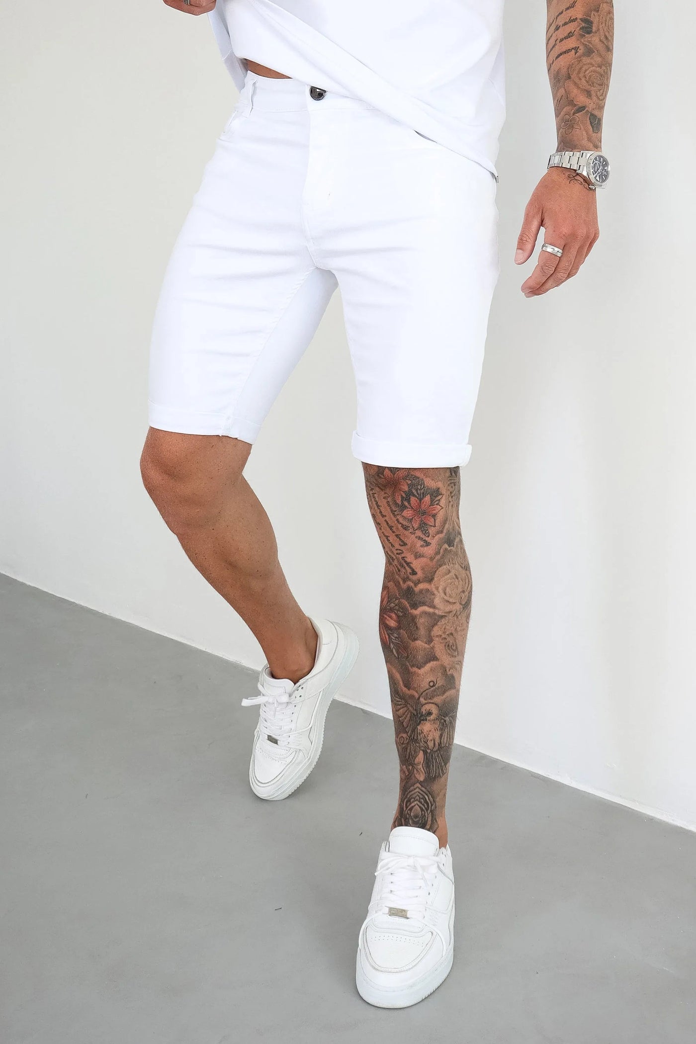 DIE LORENZO SHORTS - WEISS