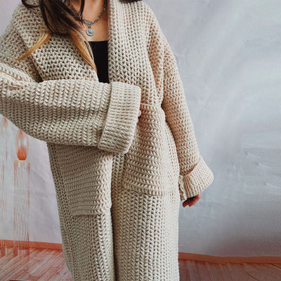Lässige einfarbige Strickjacke