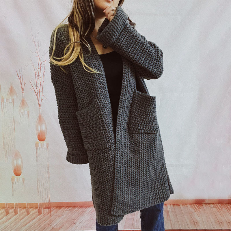 Lässige einfarbige Strickjacke