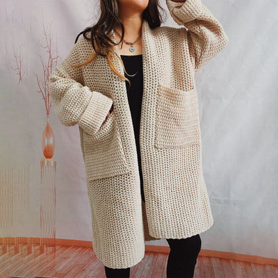 Lässige einfarbige Strickjacke