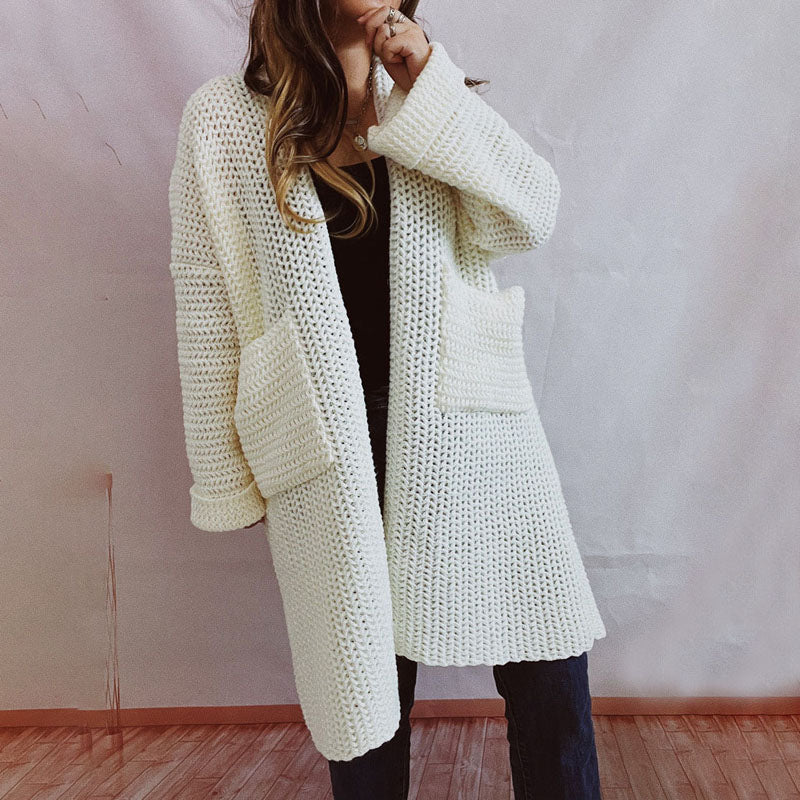 Lässige einfarbige Strickjacke