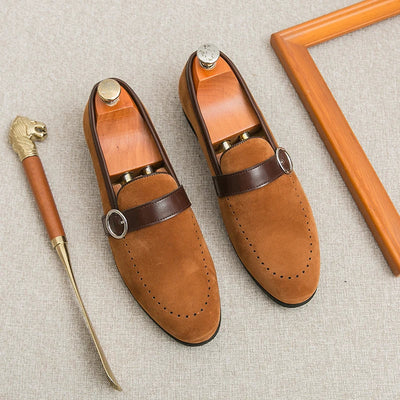 Valmont Wildleder Crest Loafer