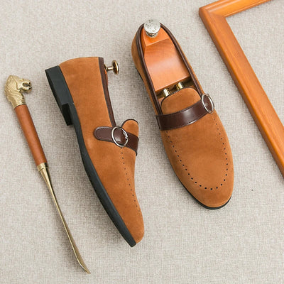 Valmont Wildleder Crest Loafer