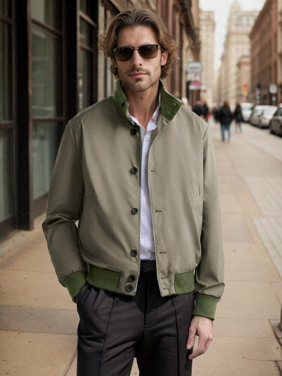 Lässige Jacke mit Kontrastkragen