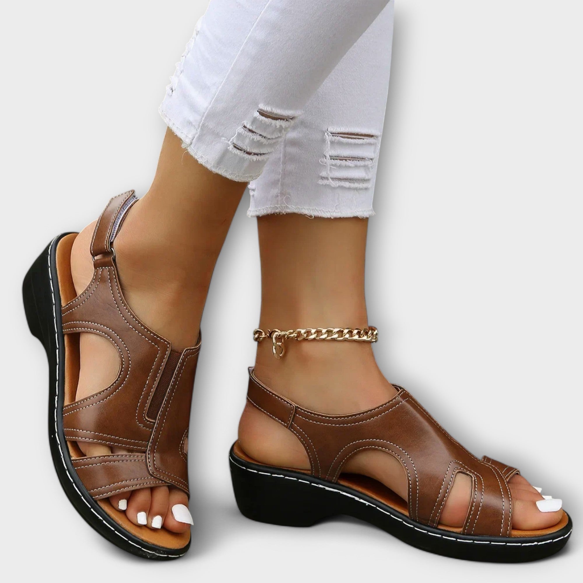 Christina - Orthopädische Ledersandalen mit Komfortabsatz