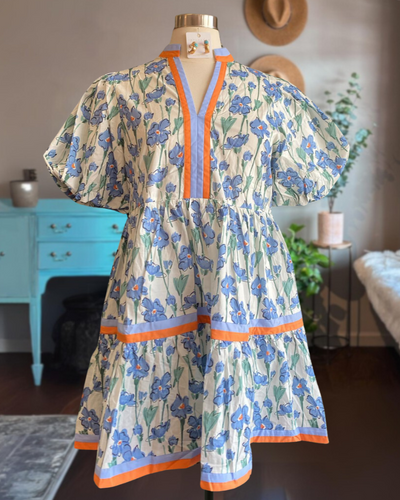 Verspieltes Gartenparty-Kleid