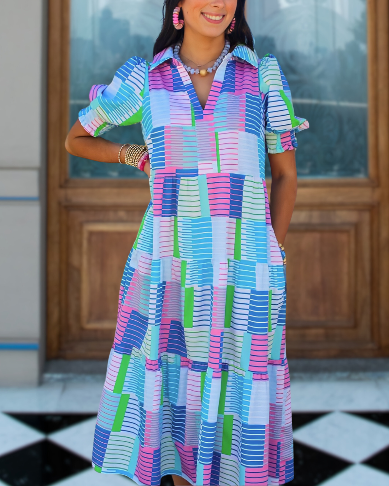 Lustiges Bunt Gestreiftes Kleid