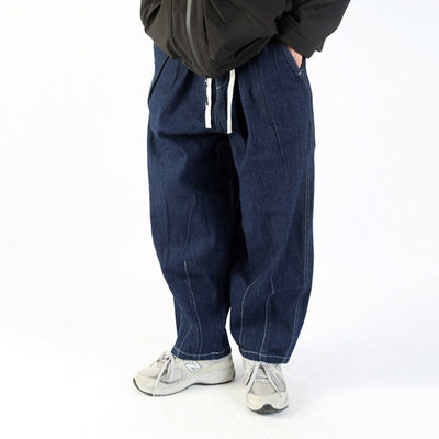 Japanische lockere weit geschnittene Jeans