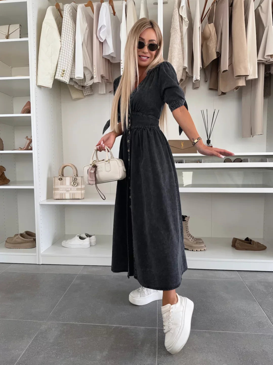 Ivanka™ | Leuchtendes Denim-Kleid