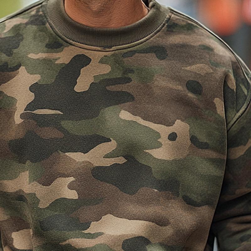 Herren Sweatshirt mit Camouflage-Druck