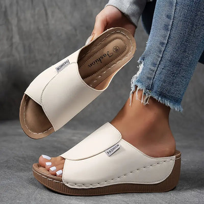 ComfiSteps™ Fußbett-Sandalen mit Unterstützung des Fußgewölbes