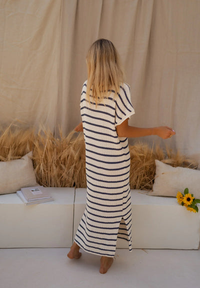 SOPHIA™ | DAS STREIFENSTRICKKLEID