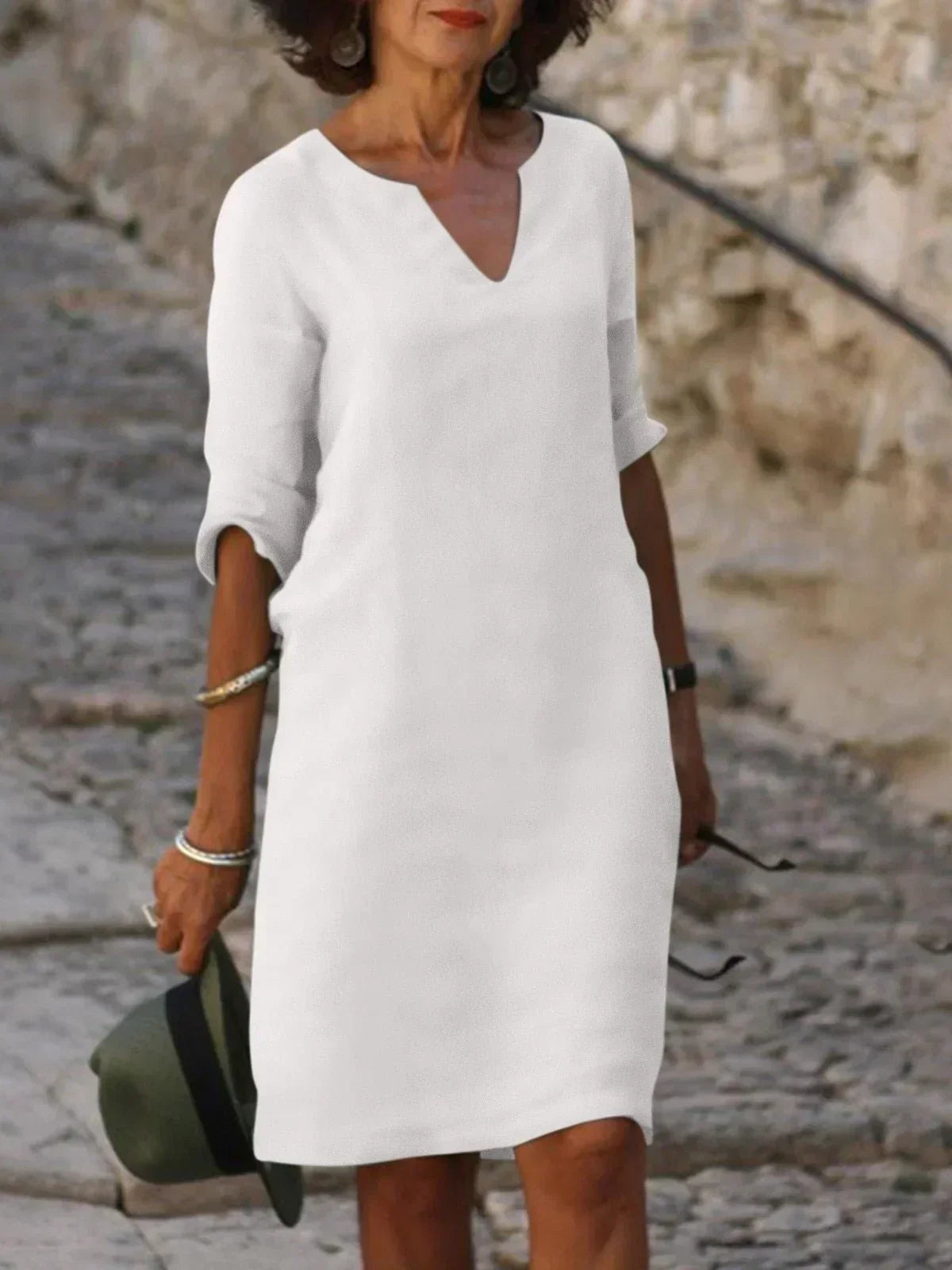 JOSETTE – Elegantes Kleid mit V-Ausschnitt